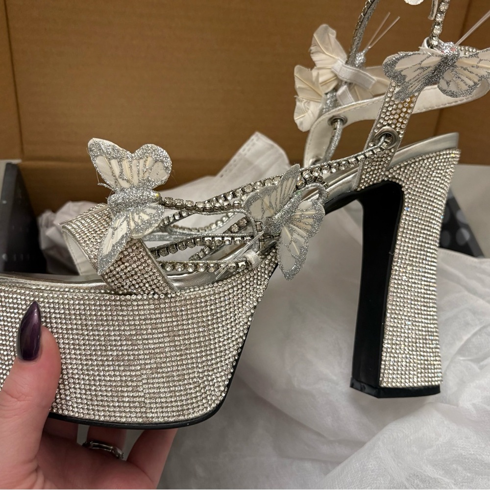 POSTER GIRL Silver Butterfly Platform Heels